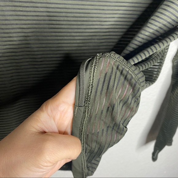 Lululemon Lean In Long Sleeve Top Dark Olive 12 - Picture 7 of 8